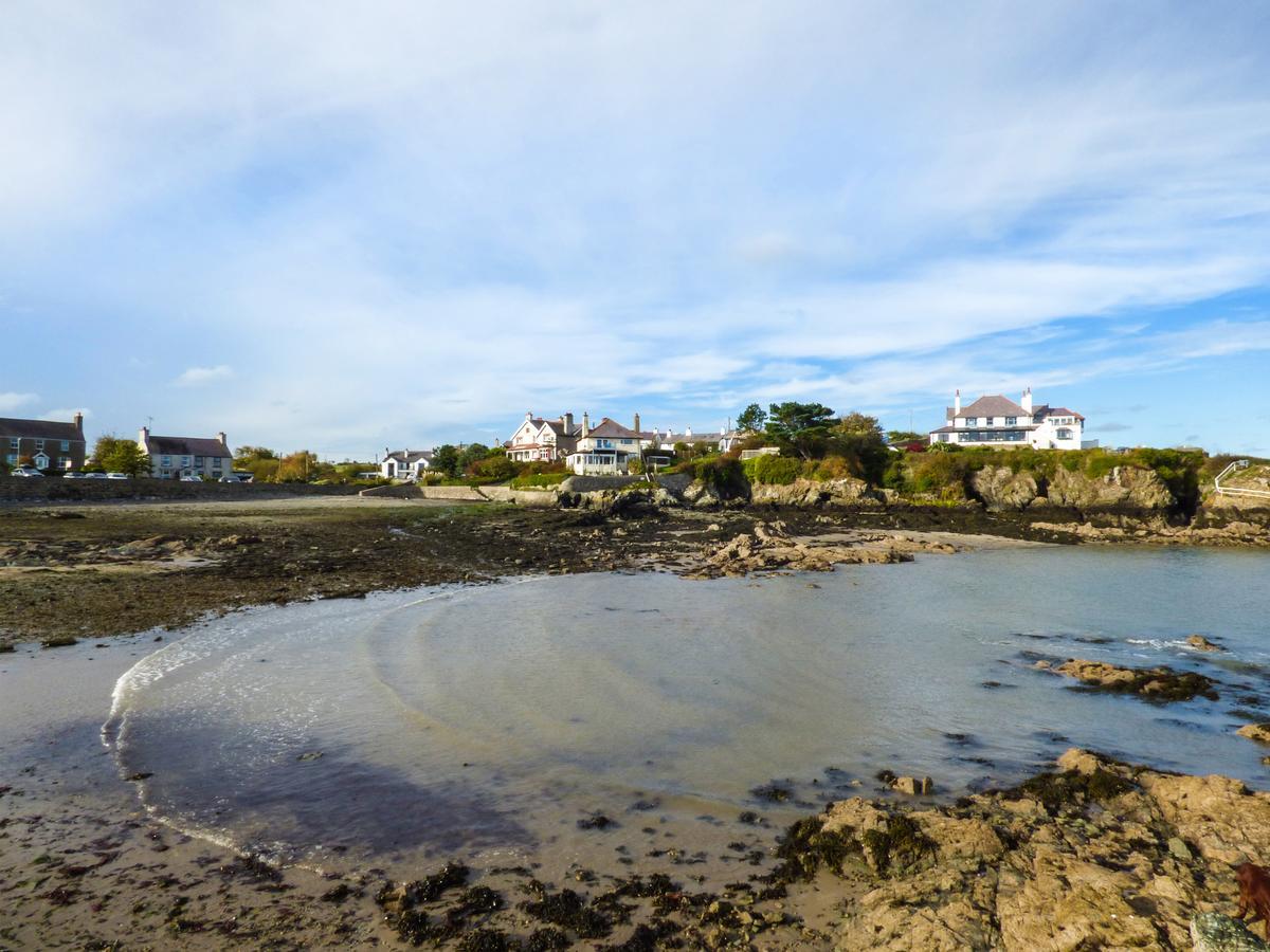 Angorfa Villa Cemaes Bay Exteriör bild